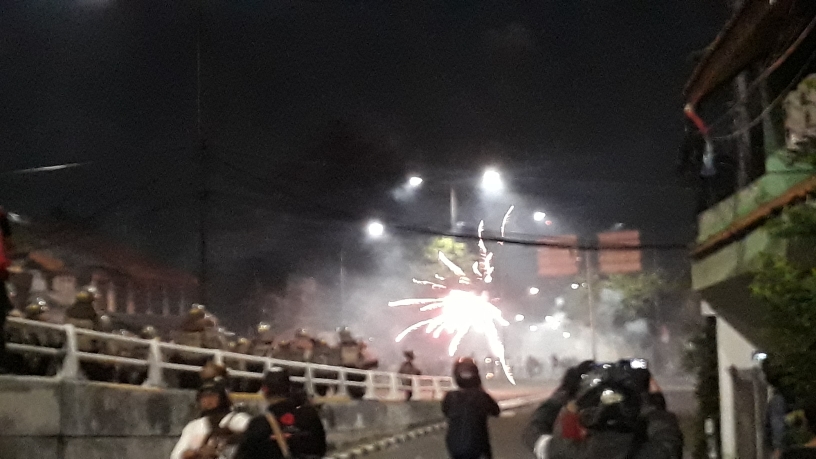 suasana-di-jalan-kemanggisan.jpg