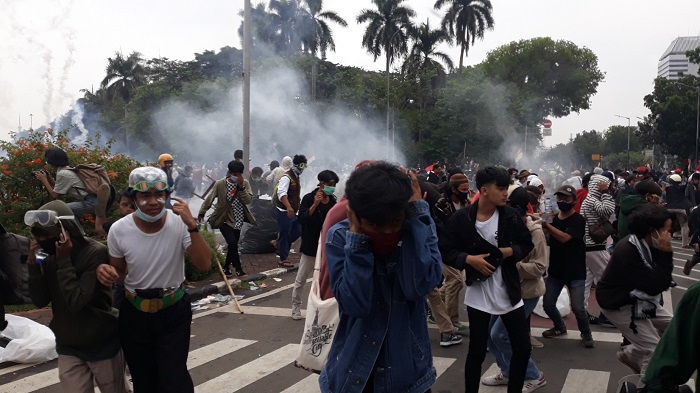 suasana-massa-demonstran-selasa-13102020.jpg