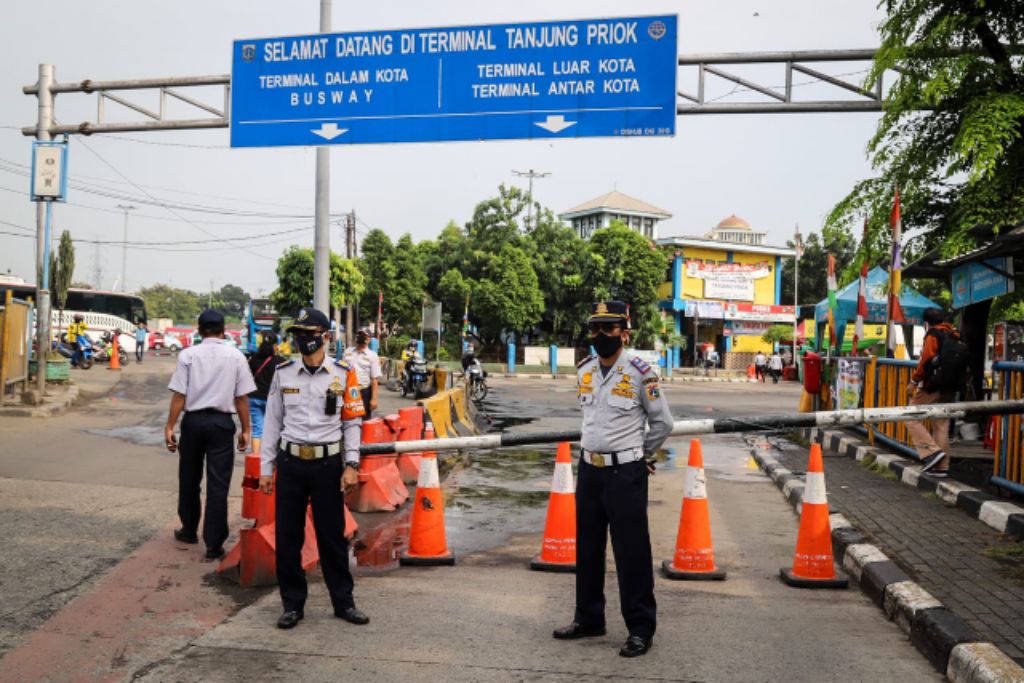Ada Larangan Mudik, Operasional Bus AKAP di Terminal Tanjung Priok Ditutup Sementara