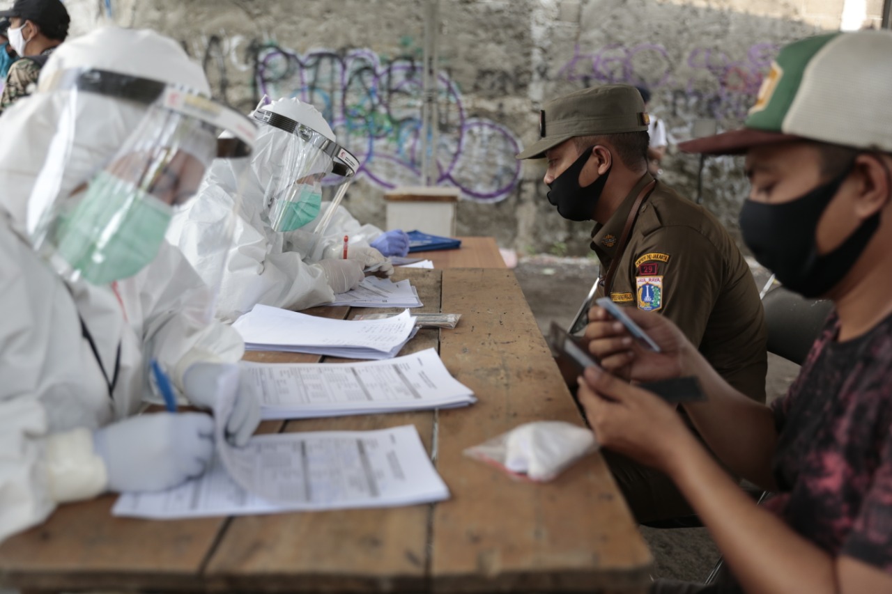 Pedagang Pasar Tasik Cideng Swab Test Covid-19 Gratis, Ini Hasilnya