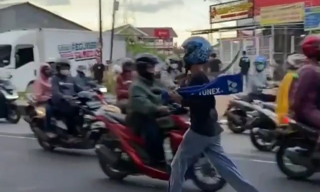 Pelajar Bersenjata Tajam Saling Serang di Kalimalang, Warga Takut Jadi Korban Salah Sasaran