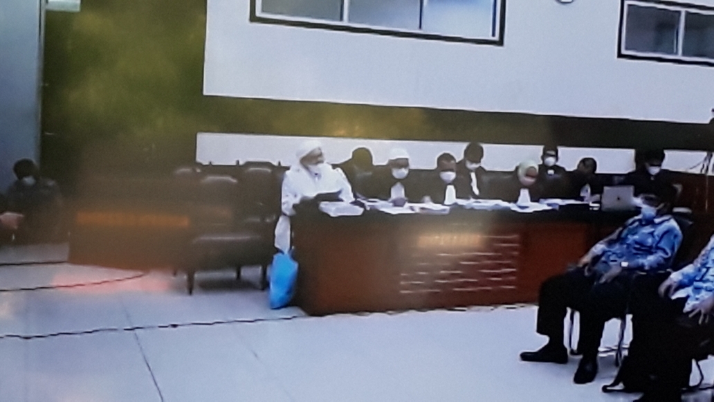 terdakwa-kasus-dugaan-tindak-pidana-karantina-kesehatan-rizieq-shihab-saat-dihadirkan.jpg