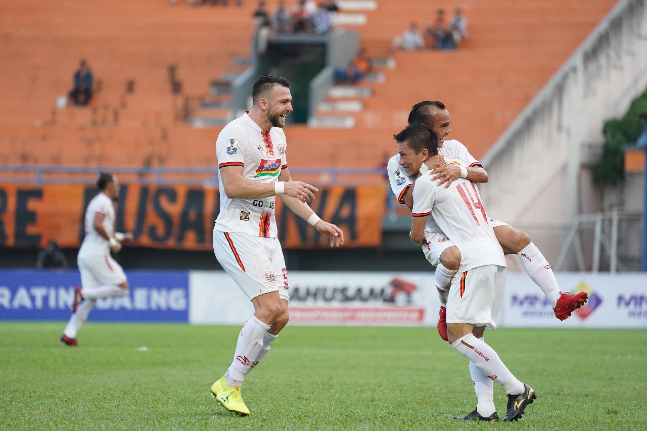 tiga-pemain-persija.jpg