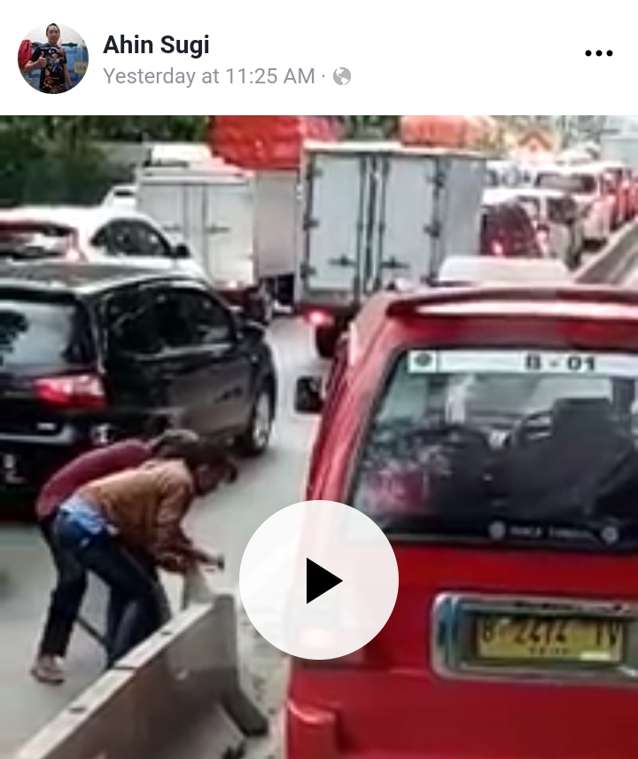 Viral Video Sopir Angkot Bongkar Separator Busway karena Takut Ditilang, Ini Kata Polisi