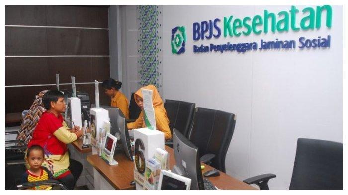 warga-mengurus-kartu-bpjs-kesehatan-di-kantor-bpjs-kesehatan-kabupaten-bogor.jpg