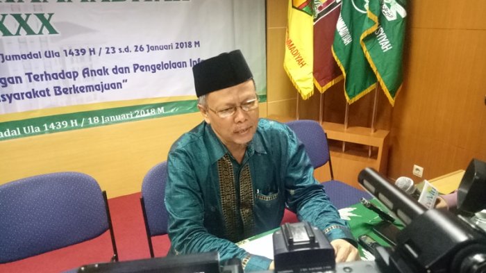 yunahar-ilyas-ketua-pp-muhammadiyah-bidang-tarjih-dan-tajdid.jpg