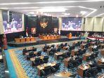 Anggota-V-BPK-RI-Ahmadi-Noor-Supit-saat-menyampaikan-laporan-hasil-pemeriksaan-BPK.jpg