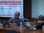 Bang-jasra-depan-laptop.jpg