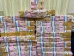 Barang-bukti-uang-palsu-senilai-Rp-22-miliar-yang-disita-Polda-Metro-Jaya.jpg