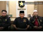 jakarta/Didampingi-sang-menantu-Ridho-Rahmadi-dan-Ustaz-Ansufri-Idrus-Sambo.jpg