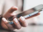 Dua-unit-handphone-HP-milik-p.jpg