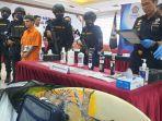 GPS-26-warga-negara-asing-WNA-asal-Brasil-yang-diamankan-petugas-KPU-Bea-Cukai.jpg