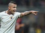 Gelandang-AS-Roma-Radja-Nainggolan-h.jpg