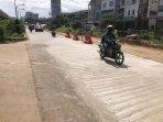 JALAN-AMBLAS-BERES-DIPERBAIKI.jpg