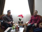 Kakanwil-Kemenkumham-Sumsel-Ilham-Djaya-saat-audiensi-dengan-Ketua-DPC.jpg
