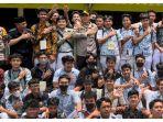 Kapolsek-Metro-Setiabudi-Kompol-Arif-Oktora-mengajak-para-pelajar-patuhi-maklumat-Kapolda.jpg
