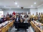 Komisi-e-rapat-ranperda.jpg