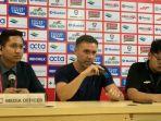 jakarta/Pelatih-Persija-Jakarta-Thomas-Doll-saat-konferensi-pers-setelah-pertandingan-kontra-Ratchaburi-FC.jpg