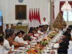 Presiden-Joko-Widodo-dalam-rapat-k.jpg