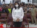 Putri-Candrawathi-mendengarkan-vonis-majelis-hakim-di-PN-Jakarta-Selatan-Senin-1322023.jpg