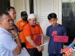 Rekonstruksi-kasus-pembunuhan-satu-keluarga-di-Kota-Depok-Kamis-24112022.jpg