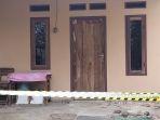TKP-rumah-terduga-pelaku-yang-dijadikan-lokasi-penyekapan-bocah-berusia-9-tahun.jpg