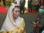 Yenny-Wahid-menghadiri-pernikahan-anak-pertama-Anies-Baswedan.jpg