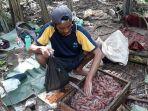 aap-28-bertopi-selasa-3112020.jpg