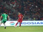 aksi-penyerang-muda-persija-jakarta-taufik-hidayat-ketika-dipercaya-bermain.jpg