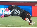 andritany-saat-laga-persija-vs-persebaya-senin-1422022.jpg