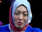 angelina-sondakh-berderai-air-mata-saat-menc.jpg