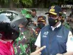 anies-baswedan-langsung-memantau-penyekatan-di-daan-mogot.jpg