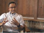 anies-baswedan-soal-lapangan-rumput-berstandar-fifa.jpg