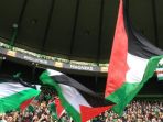 bendera-palestina-berkibar-di-celtic-park_20180815_062013.jpg