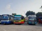 bus-di-terminal-kalideres.jpg