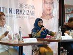 calon-wali-kota-tangerang-selatan-siti-nur-azizahdi-bakoel-koffie-pondok-aren-jumat-4122020.jpg