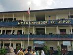 gedung-smpn-20-kota-depok-nih.jpg