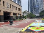 halaman-kantor-wali-kota-jakarta-barat_20180430_144241.jpg