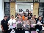 kapolsek-ciputat-kompol-endy-mahandika.jpg
