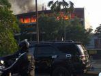 kebakaran-di-proyek-gedung-ruko-serpong-tangerang-selatan.jpg