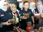kepala-bpom-penny_20180921_134716.jpg