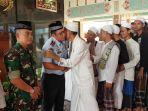 kepala-rutan-kelas-ii-b-cilodong-kota-depok-bersalaman-dengan-sejumlah.jpg