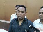 ketua-gibas-kota-bekasi-deny-muhammad-ali-di-mapolres-metro-bekasi-kota-1.jpg