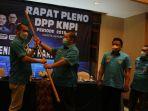 knpi-pecat-ketua-umum.jpg