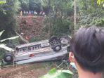 kondisi-bus-yang-masuk-jurang-di-tanjakan-cae.jpg