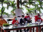 konferensi-pers-pt-tiki-jalur-nugraha-ekakurir-jne-di-jetski-cafe.jpg