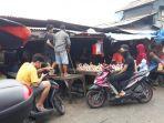 lapak-penjual-ayam-potong-yang-sempat-terbakar-di-pasar-ciputat.jpg