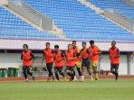 latihan-persita.jpg