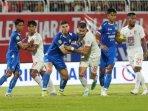 malut-jinakan-persib-di-kie-raha.jpg
