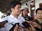 manajer-komunikasi-pt-kereta-commuter-indonesia-kci-adli-hakim_20180216_172049.jpg